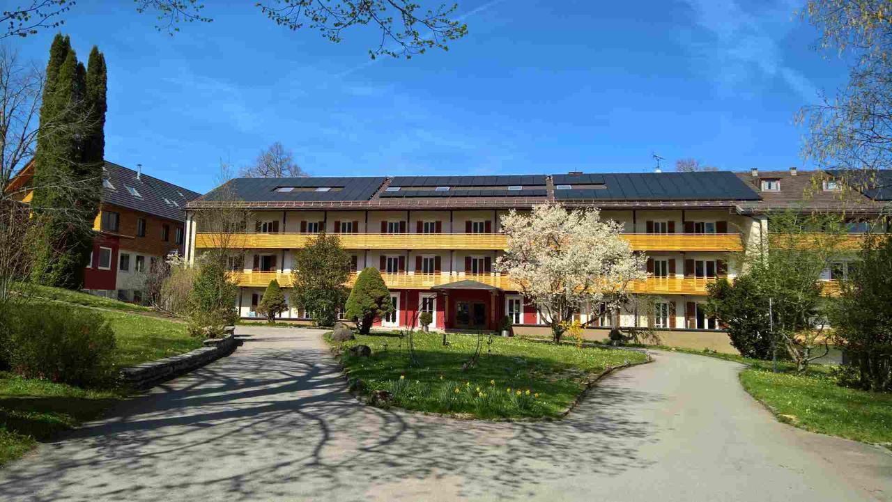 Seinz Wisdom Resort - Bio-Hotel Vegan-Vegetarisch Bad Kohlgrub Exterior photo